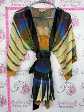 ONE WORLD Multicolor Pleated Kimono Sleeve Blouse with Black Trim